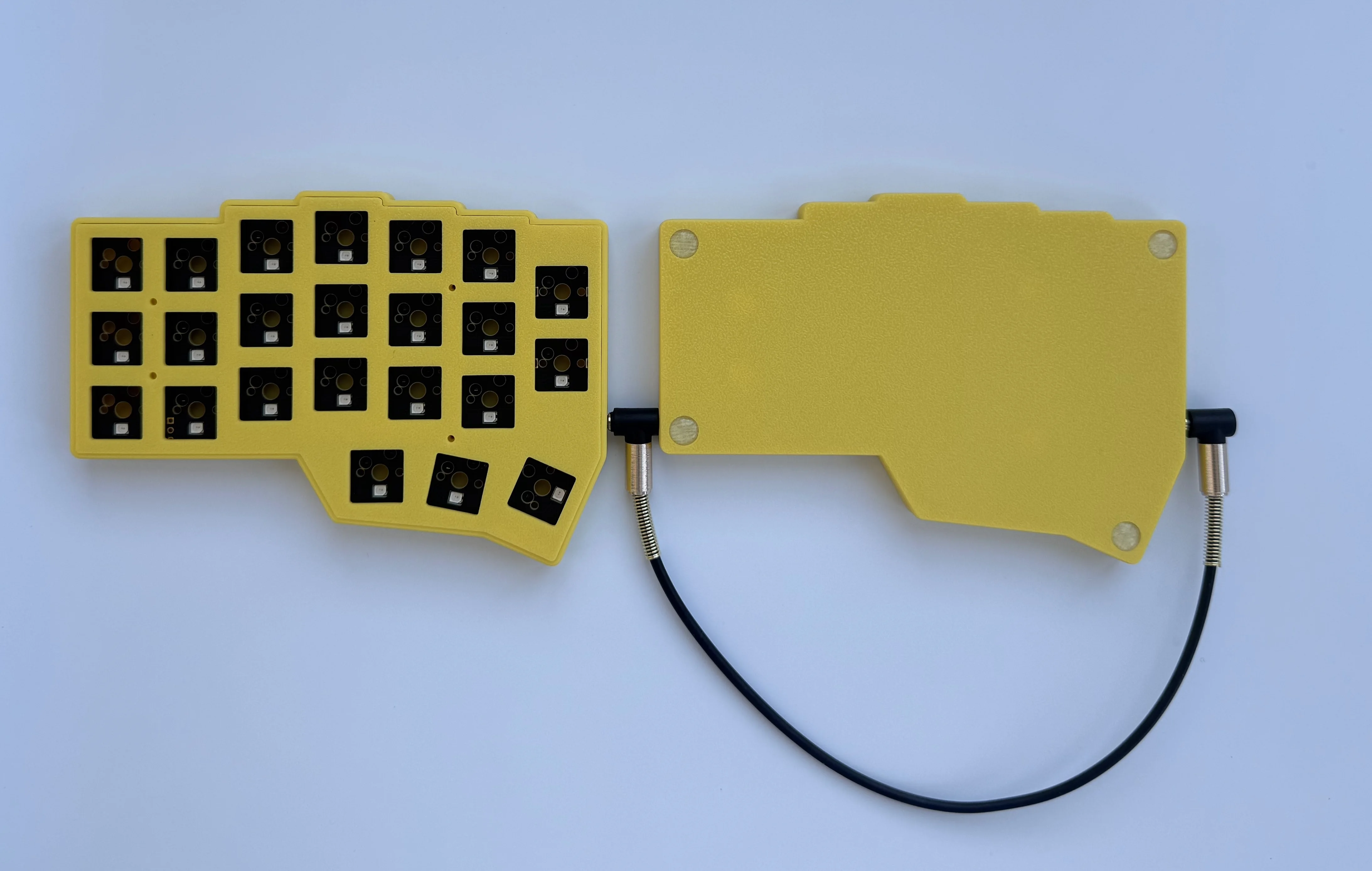 Corne Crkbd V4.1 Split Keyboard Customized RGB Hot Swap Ergonomic Wired Corne Split Mechanical Keyboard Kit Support Vial MX Choc