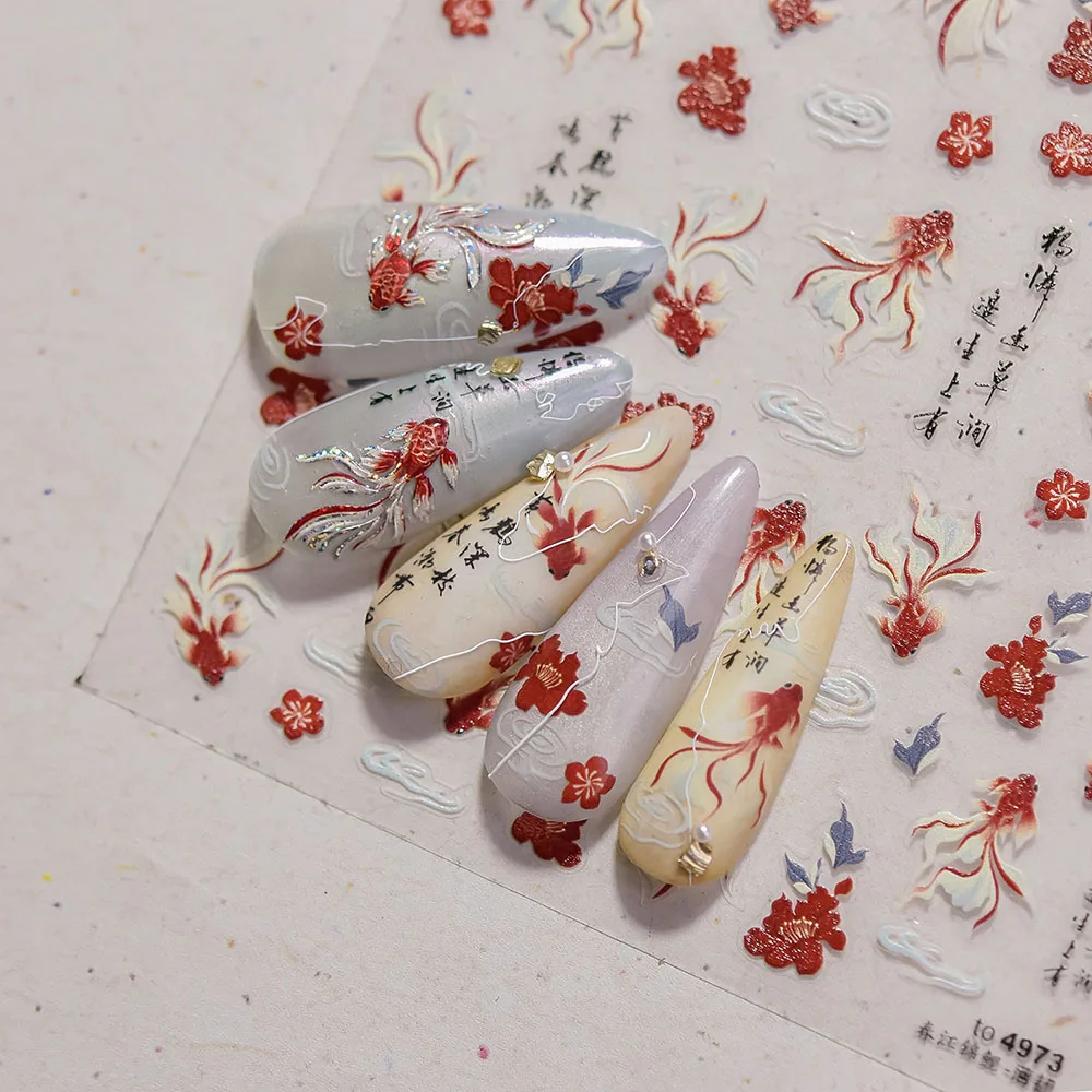 Rosso Koi Nail Art Stickers Decal Stile cinese Lucky 5D Adesivi in rilievo Design Autoadesive Nail Art Decalcomanie Manicure fai da te Decor
