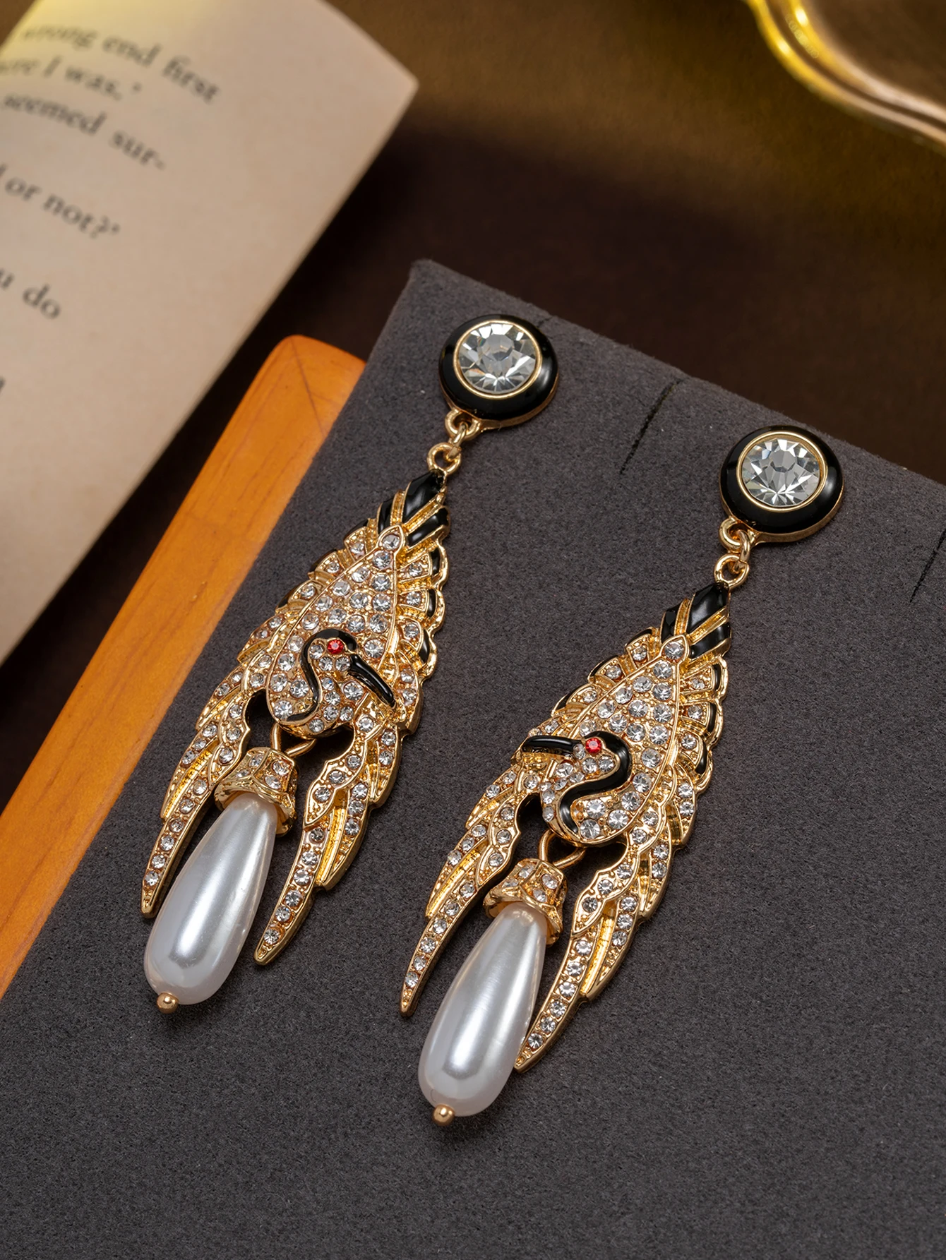 A Pair of Vintage Chinese-Style Black Enamel Earrings with Diamond-Encrusted Red-Crowned Crane Design and Tassels, Long and Elaborate, Suitable for Parties, Daily Wear, or as a Gift