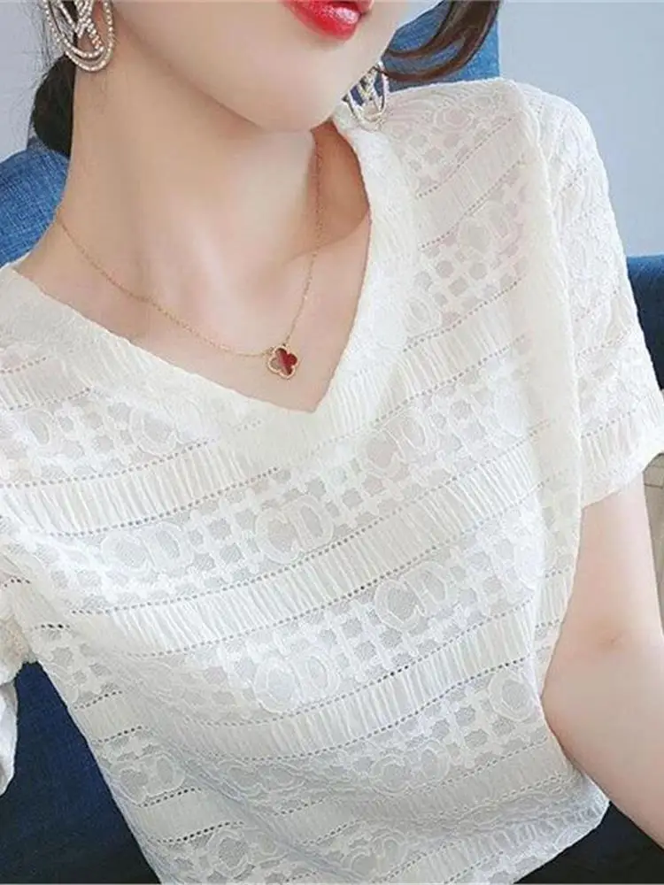 Elegant Lace Short Sleeve T-Shirt Women's Blouse Summer New V-Neck Chiffon Top Trendy Cleanfit Style Single Piece Chinese Origin