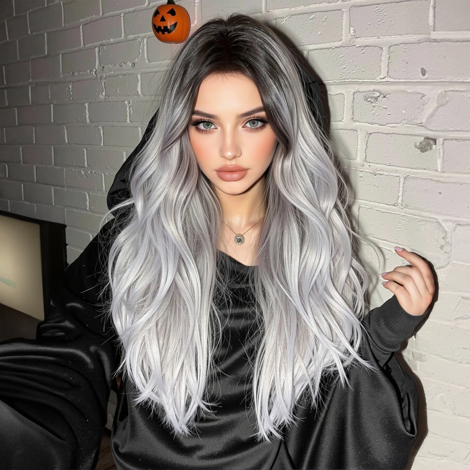 

Halloween Long Curly Synthetic Wigs Silver Gray Ombre Body Wave Medium Part Wig for Women Heat Resistant Cosplay Party Fake Hair