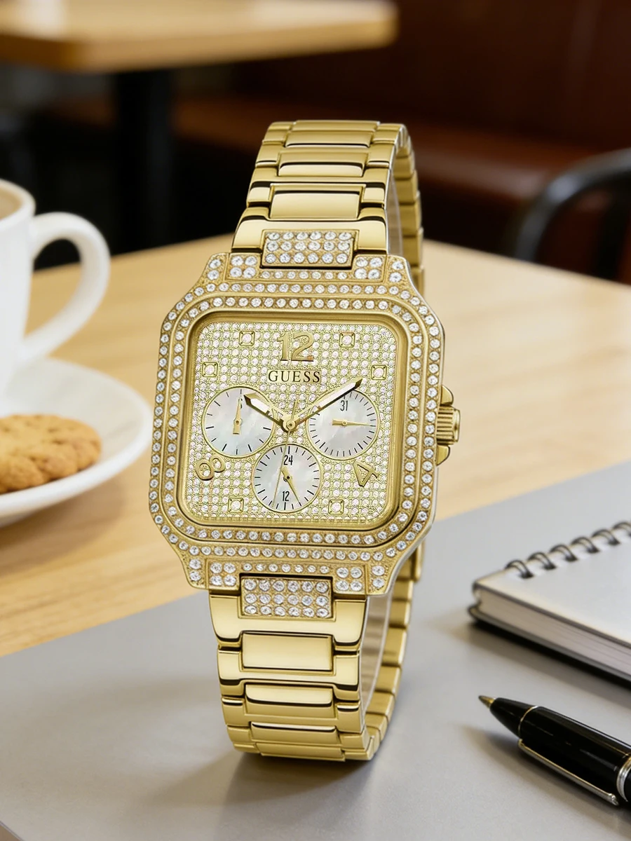 Reloj Cuadrado para Mujer GUESS, Completamente Adornado con Cristales, Esfera de Nácar con Incrustaciones Doradas, Multifunción, Cuarzo, Regalo de Lujo para Fiestas y Festivales