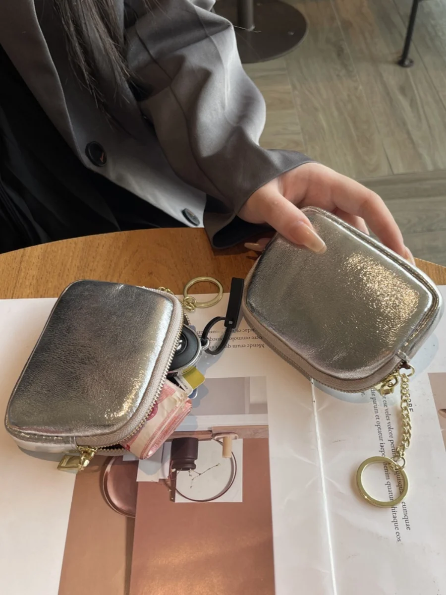 

Модный женский кошелек для монет, ручная сумка, простой дизайн, большая емкость, серебряный жесткий кошелек для монет, держатель для карт, сумка для хранения «два в одном»