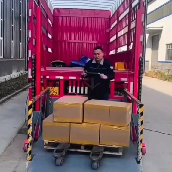 

Portable electric truck-mounted forklift small loading and unloading truck