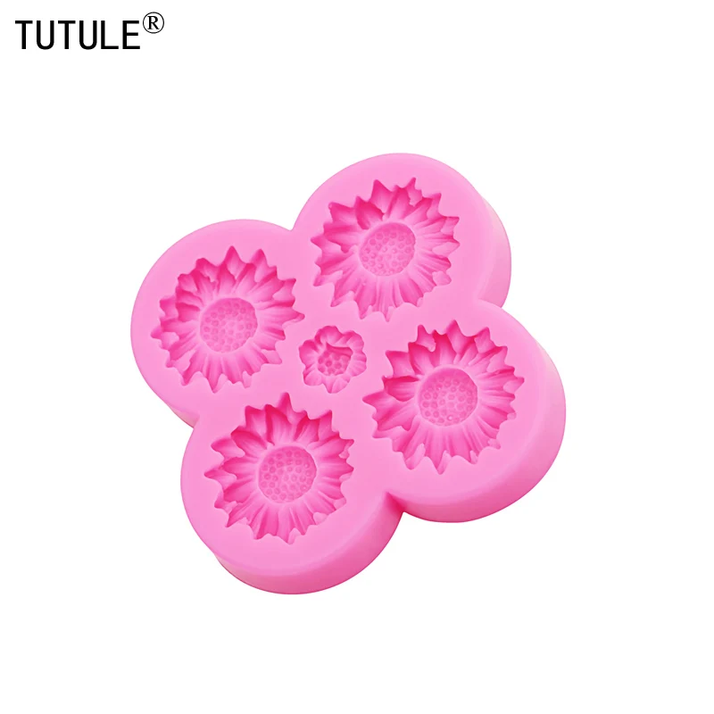 Sunflowers Chrysanthemums Keychain Earrings Silicone Mold DIY Roses Clay epoxy resin Accessories Silicone Moulds Chocolate Molds