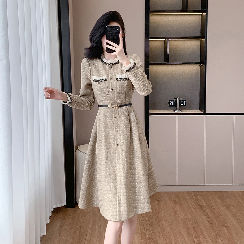 Korean version of the small perfume wind dress female spring and fall 2024 new senior sense of waist temperament dresses