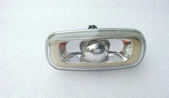 Car Turning Light for SAIC MG 750 MG 7 SAIC MG750 MG7 Roewe 750 Leaf Board Edge Light Side Turn Signal Light Side Small Light