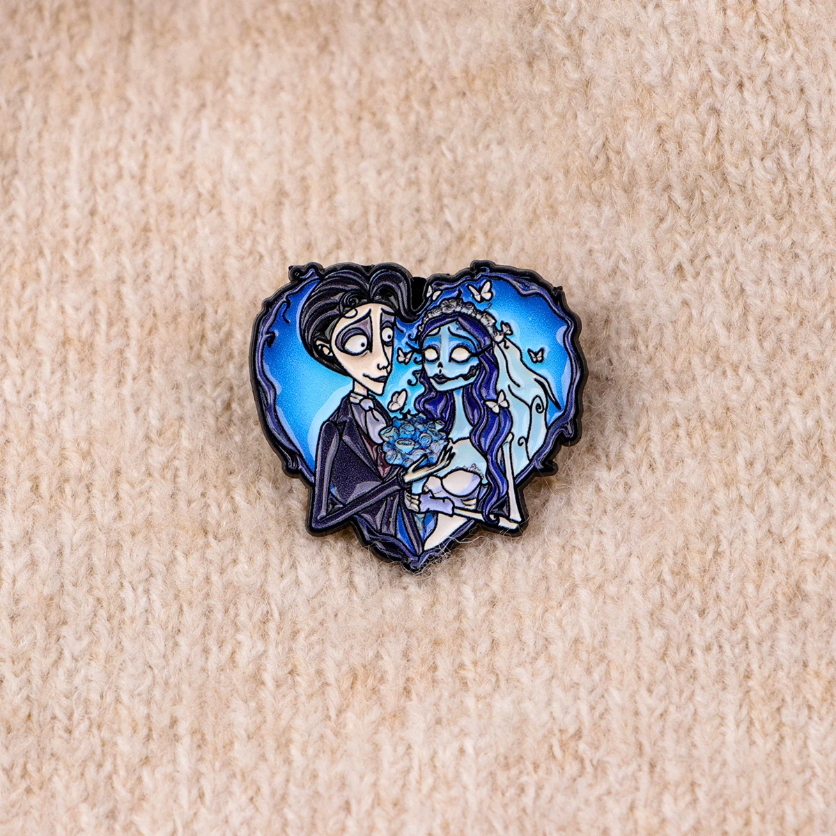 Heart Enamel Pins Horror Movie Brooches Badges for Backpacks Jackets Hats Couple Jewelry Gifts Cosplay Accessories view 5