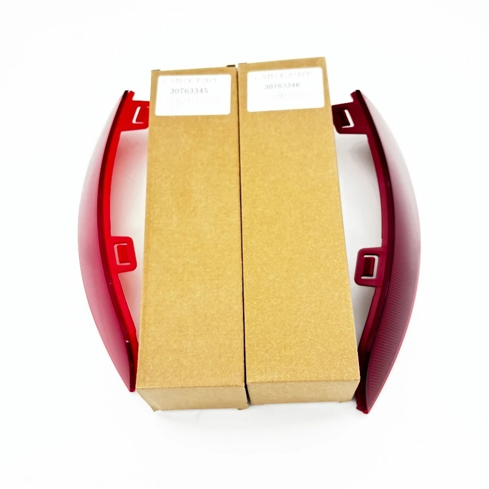 30763346 30763345 Suitable for Volvo S40 V50 left and right rear bumper fog light reflectors 2008 2009 2010 2011 2012 2014