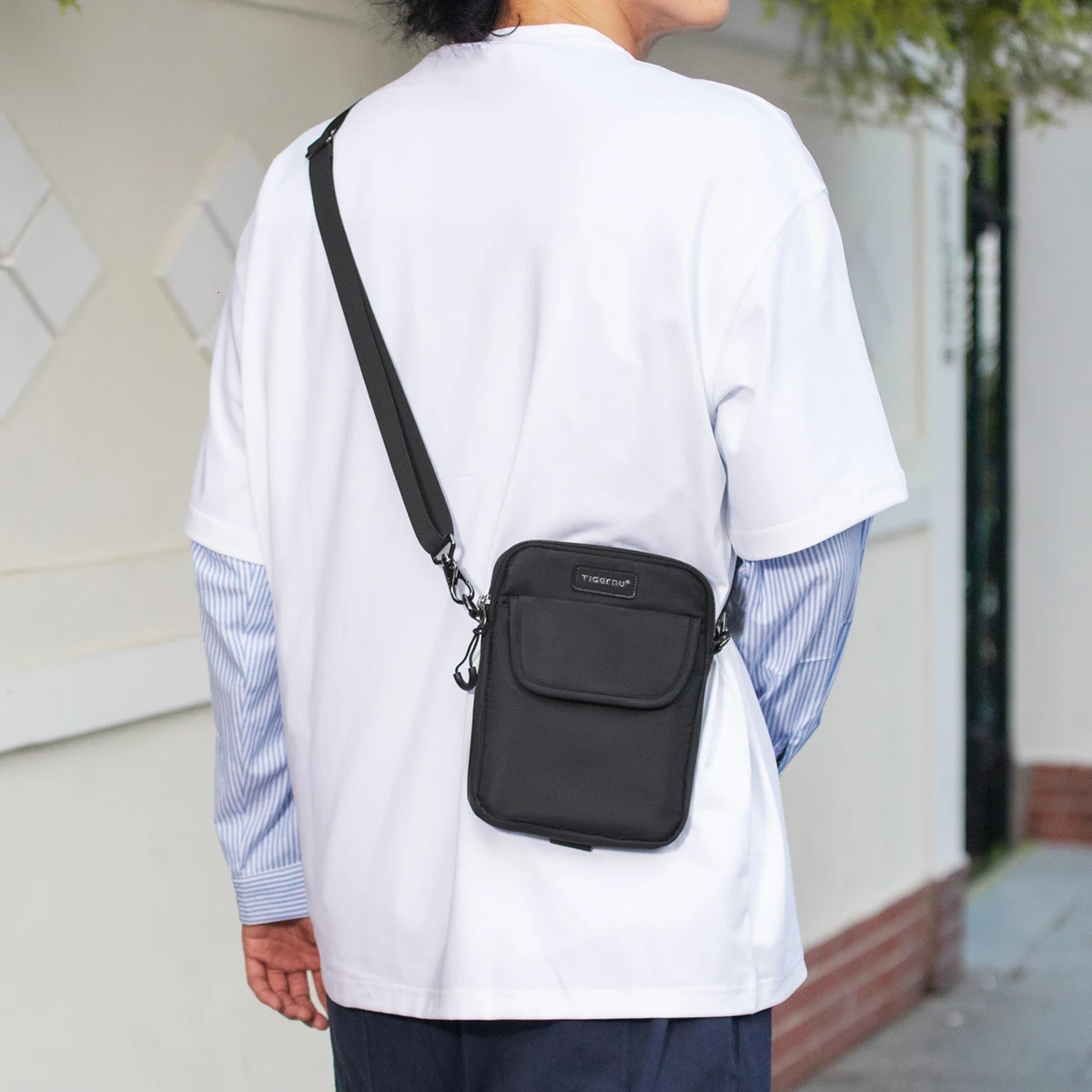 حقائب ظهر جديدة متعددة الوظائف من Tigernu حقائب مدرسية جامعية عصرية لأجهزة الكمبيوتر المحمول مقاس 14 بوصة مع حقائب كتف صغيرة قابلة للإزالة