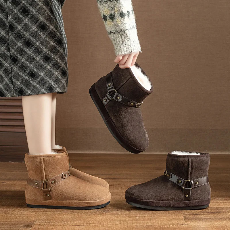 

2025 Winter New Fashion Casual Thickened Letter Wool Snow Boots Women's Wool Short Boots Big Cotton Shoes