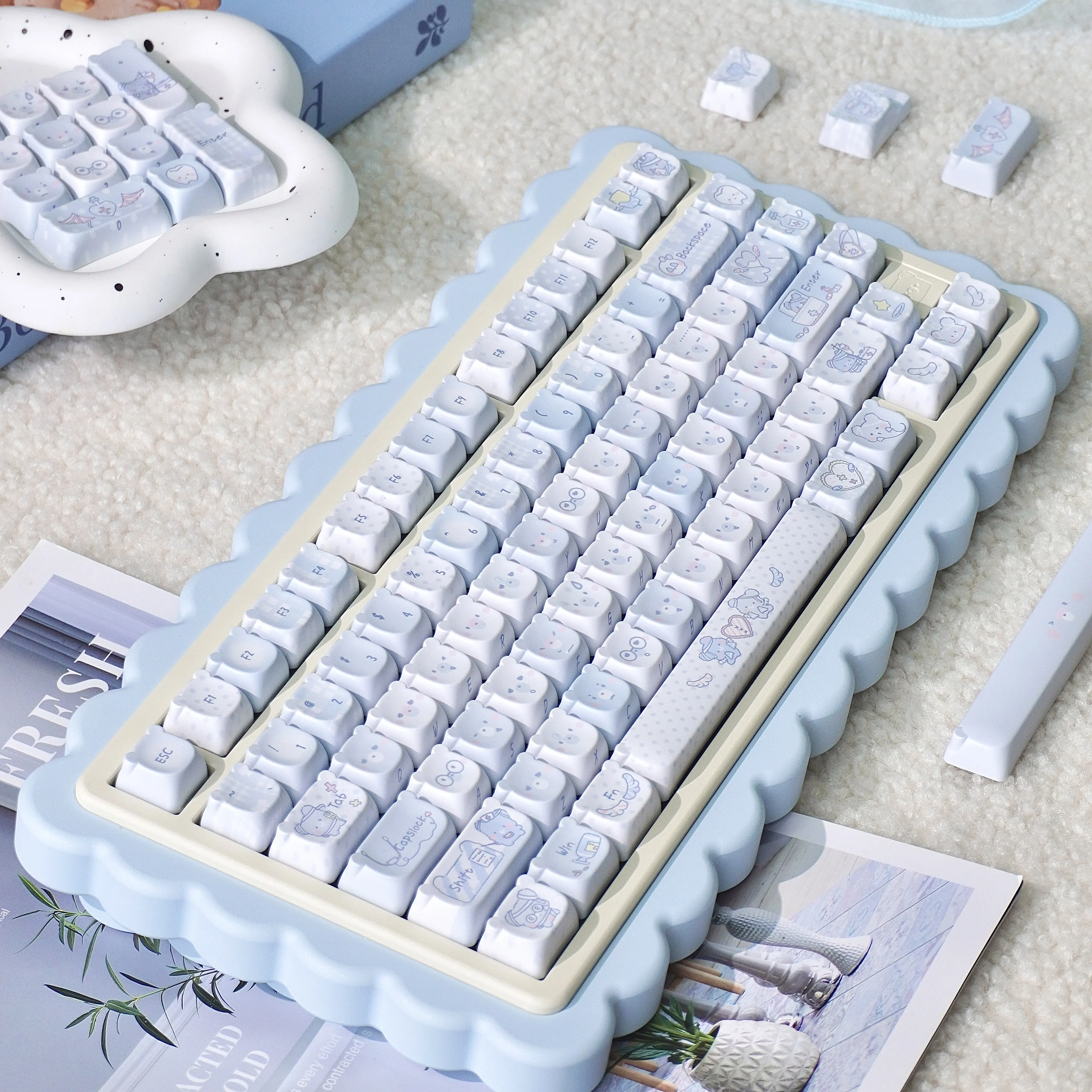 MAIMOOO Keycap Healing Bear Keycap Bear Head Thermal Sublimation PBT Cute Blue And White Keyboard Keycap