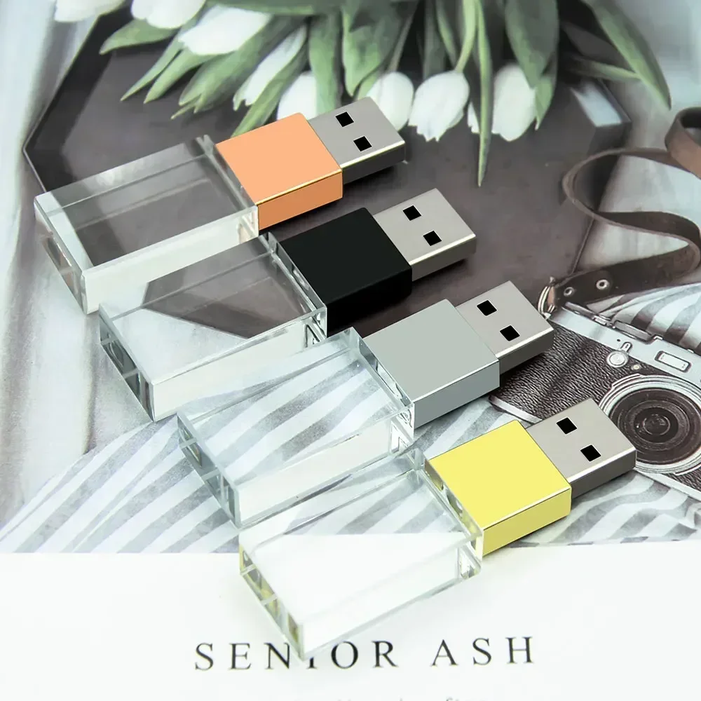 30 buah/lot pena Drive Logo gratis 128GB Flash Drive kristal USB2.0 kotak hitam hadiah bisnis kreatif 64GB 32GB 16GB 8GB stik memori