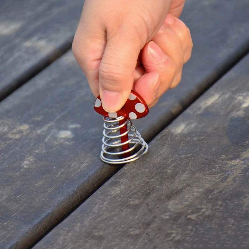 キノコデッキアンカーペグテントステークス春風ロープバックルキャンプオーニングアンカーテントフック固定釘デッキペグ