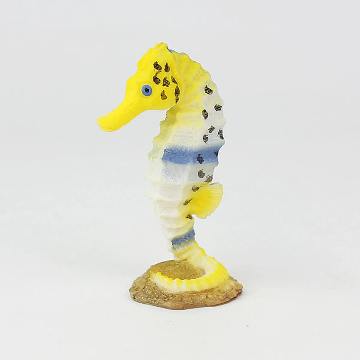

2Pcs Realistic Sea Animal Figures Set for Kids Premium Safe Plastic Ocean Animal Educational Playset Color Recognition