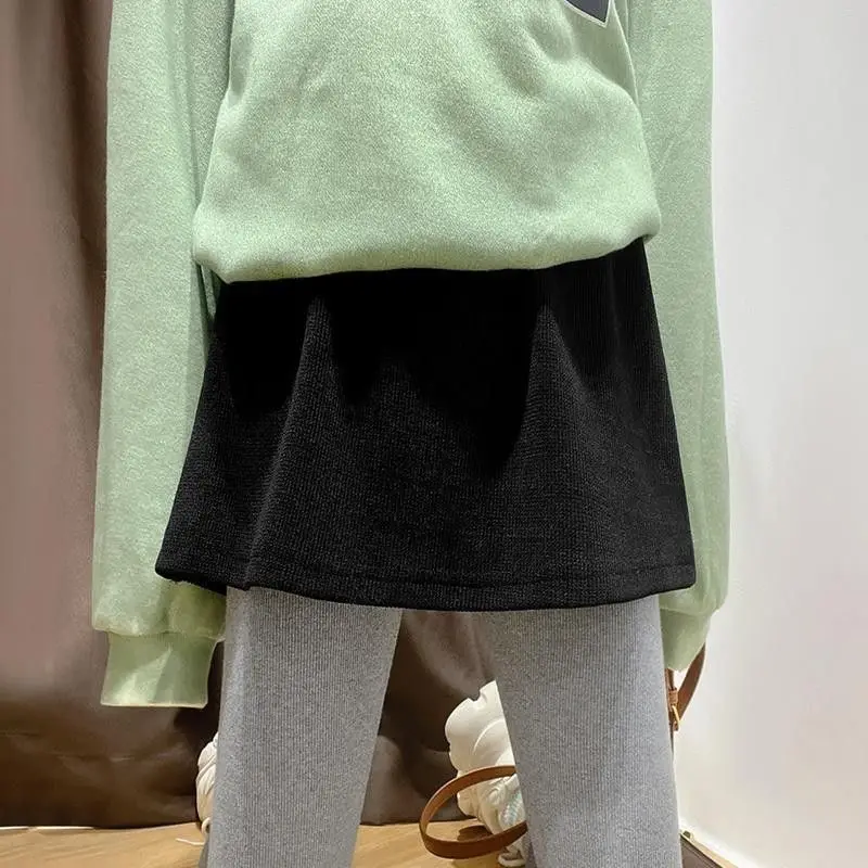 Women's Fleece Lined Thickened Sharkskin Pants Hoodie Inner Wear Simple Corduroy Bottoming Short Skirt High Waist A-Line Skirt