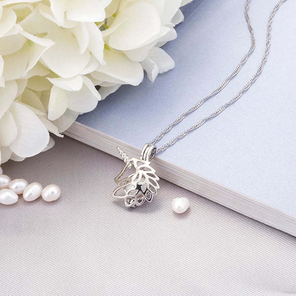 

2Pcs Luminous Unicorn Pendant Necklace DIY Openable Design Trendy Women Girls Jewelry Horse Necklace for Men Squirrel Rings