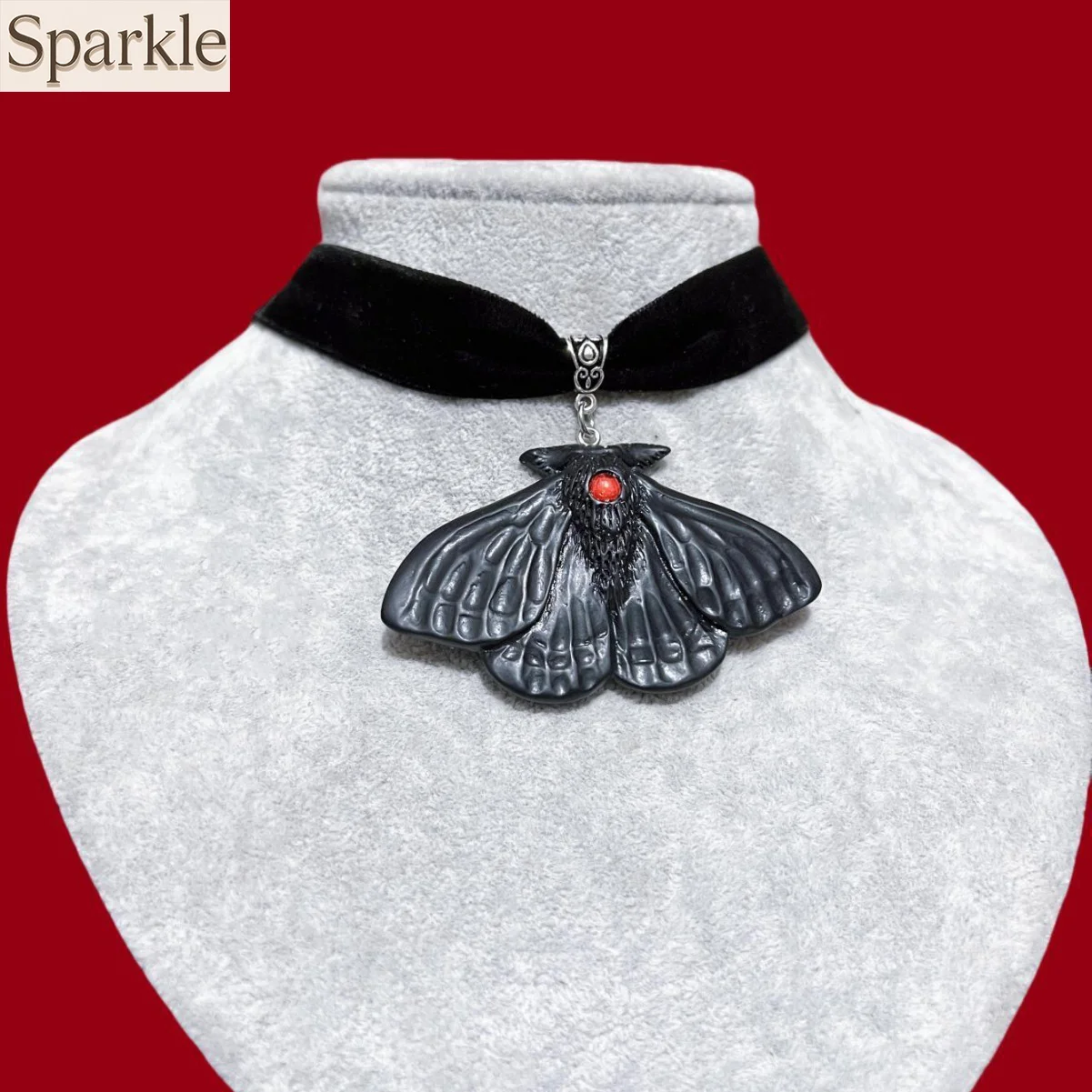 

Y2K Gothic Punk Velvet Moth Choker Necklace Vintage Black Occult Pendant Halloween Gift for Women Lolita hippie Grunge Jewelry