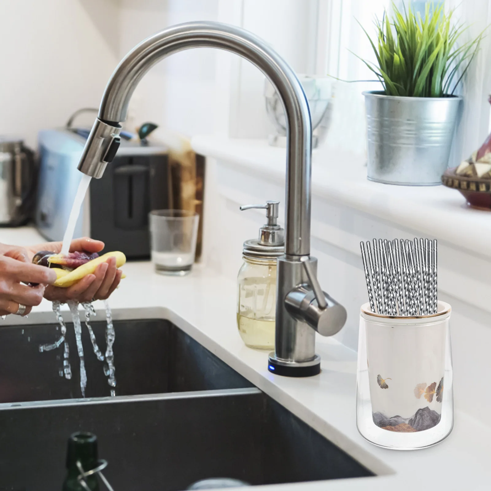 

Ceramic Chopstick Holder Nordic Minimalist Design Drainage Utensil Crock for Kitchen Countertop Organizer Cooking Tools Storage