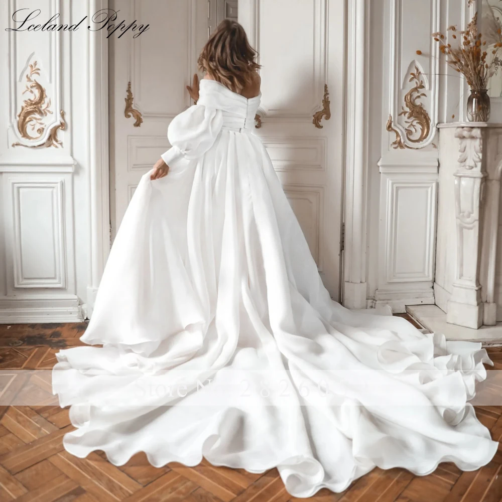 Lceland Poppy A Line Off the Shoulder Organza Wedding Dresses High Slit Pleated Bridal Gowns with Removable Jacket