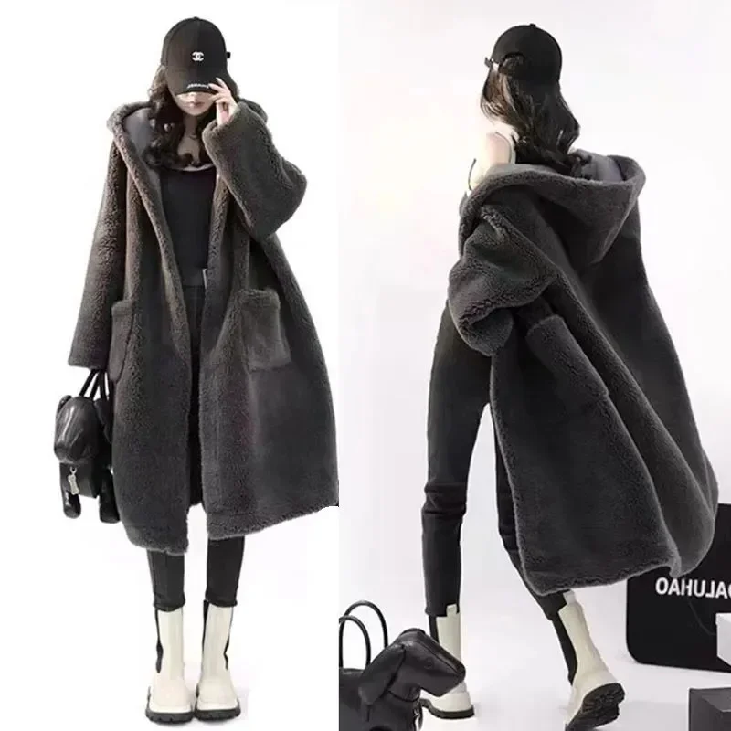 

High-End Solid Color Imitation Lamb Wool Lapel Hooded Versatile Loose Woolen Coat Jacket Women's Solid Button Big Pocket Fur Coa