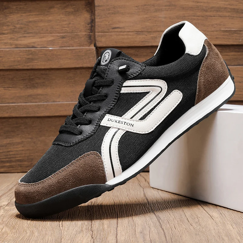 

2025 Summer New Men Sneakers Breathable Mesh Running Shoes Comfortbale Jogging Sneakers Wear-Resisting Outdoor Sport Shoes