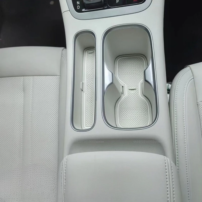 Für Geely EX2 / Proton eMAS 5 / Geome Xingyuan 2025 2026 Anti-Rutsch-Matte Ablagefach-Einlage Innenzubehör – Detail 2