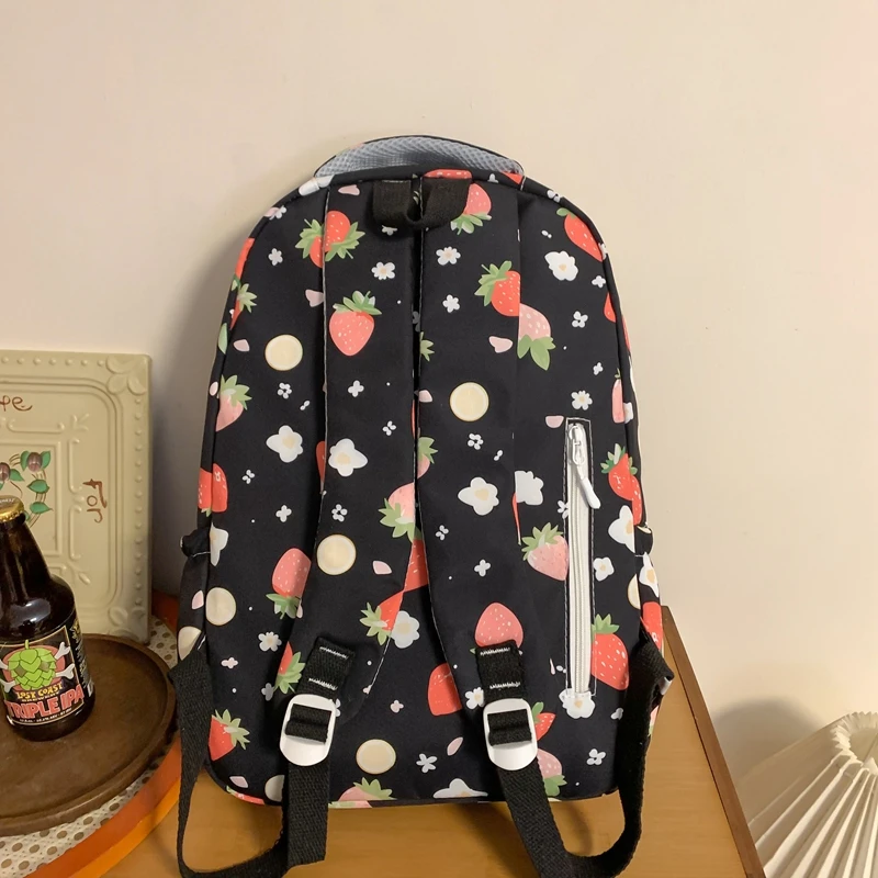 Cute Strawberry Printed Girls' Schoolbag with Wide Shoulder Strap To Reduce Load and Protect The Spine Backpack Campus