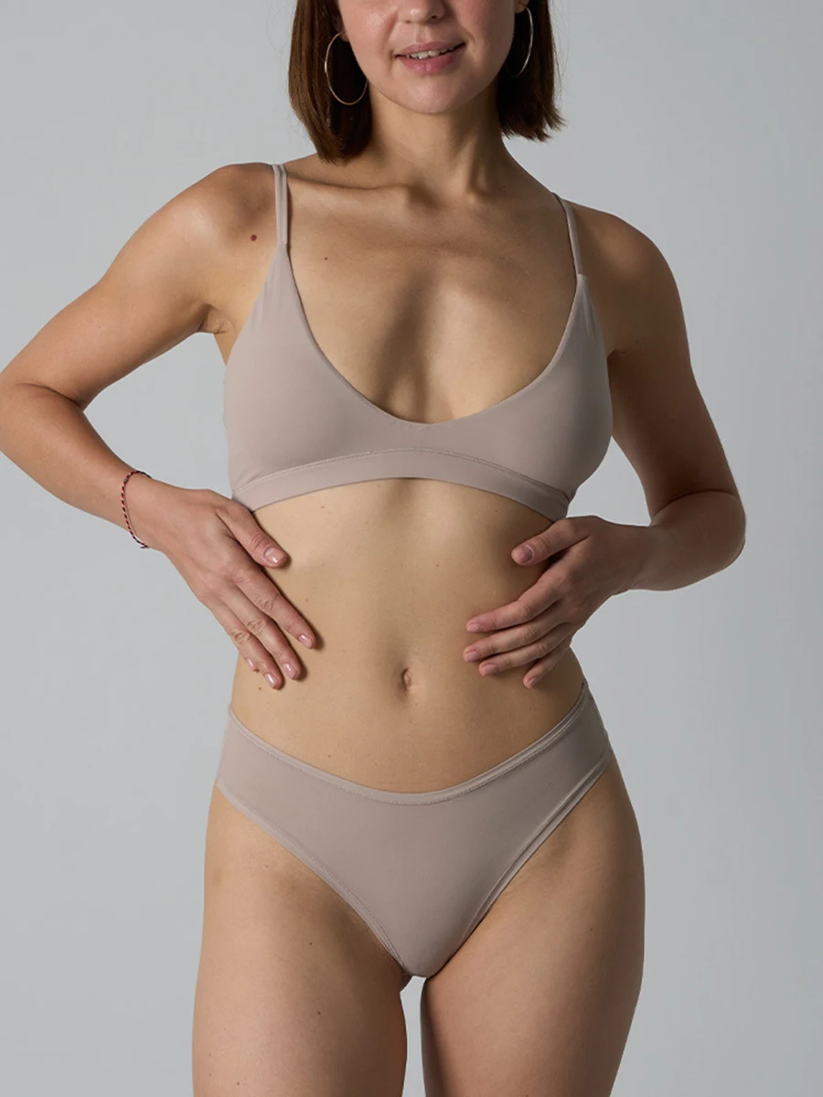 Solid Thin Sport Bra Set Woman Chic Triangular Cup Comfortable Breathable And Skin-friendly Lingerie Sets Yoga Underwear Outfit