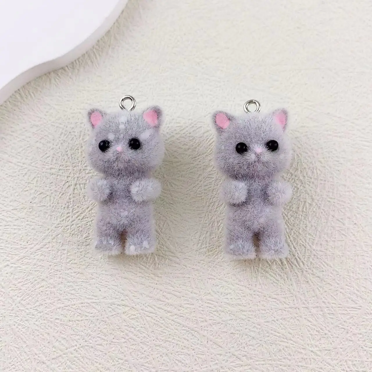 30pcs/lot Flocked Cat Charms Cartoon Animals Resin Pendant for Jewelry Making Diy Earring Necklace Keychain  Accessories