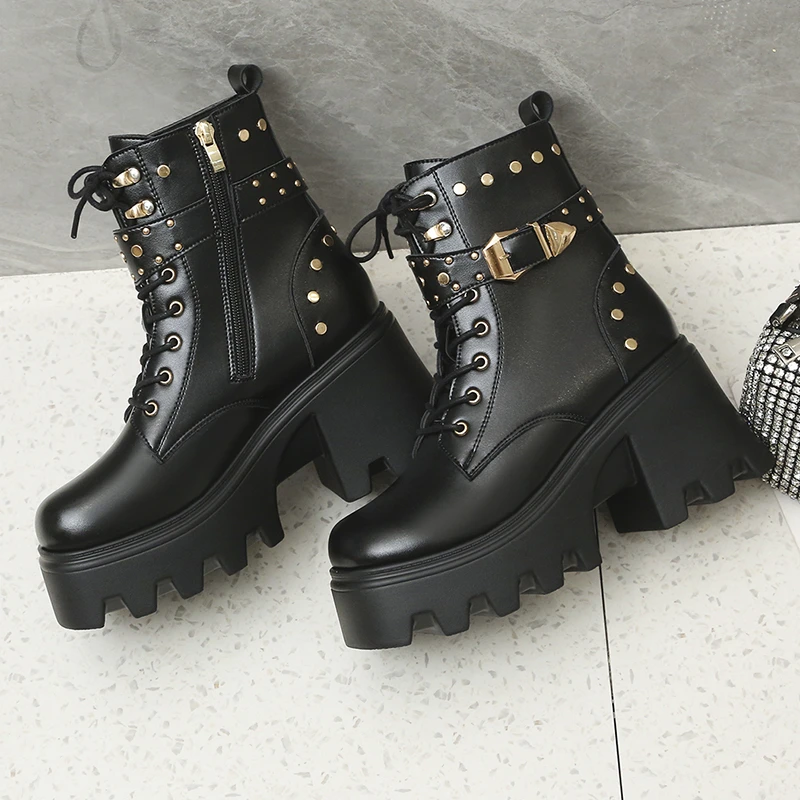 Women Platform Shoes Black Gothic Buckle Pu Leather Woman Creeper Punk Shoes Female Black Ankle Short Combat Boots for Women