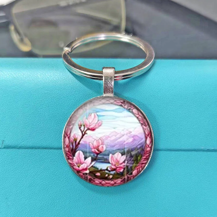 Vintage Blooming Magnolia Glass Key Charm，Soft Pink White Magnolia Circular Keychain Gift