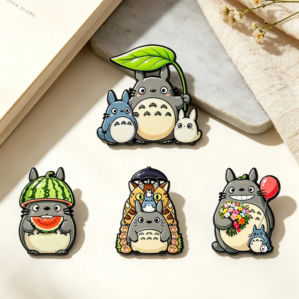 4 Stück Anime-Cartoon-Waldkreatur Niedliche Katze Emaille-Pin-Abzeichen für Rucksäcke Kawaii Tier-Anstecknadel Geschenk für Fans und Sammler – Detail 2