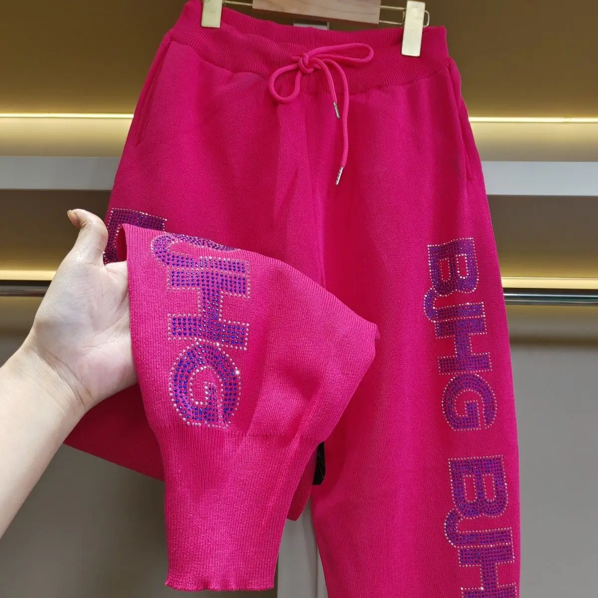 Trendy Rose Pink Hot Drilling Letters Bear Female Sweatpants 2023 New Spring Streetwear Age Reduction Elastic Waist Harem Pants