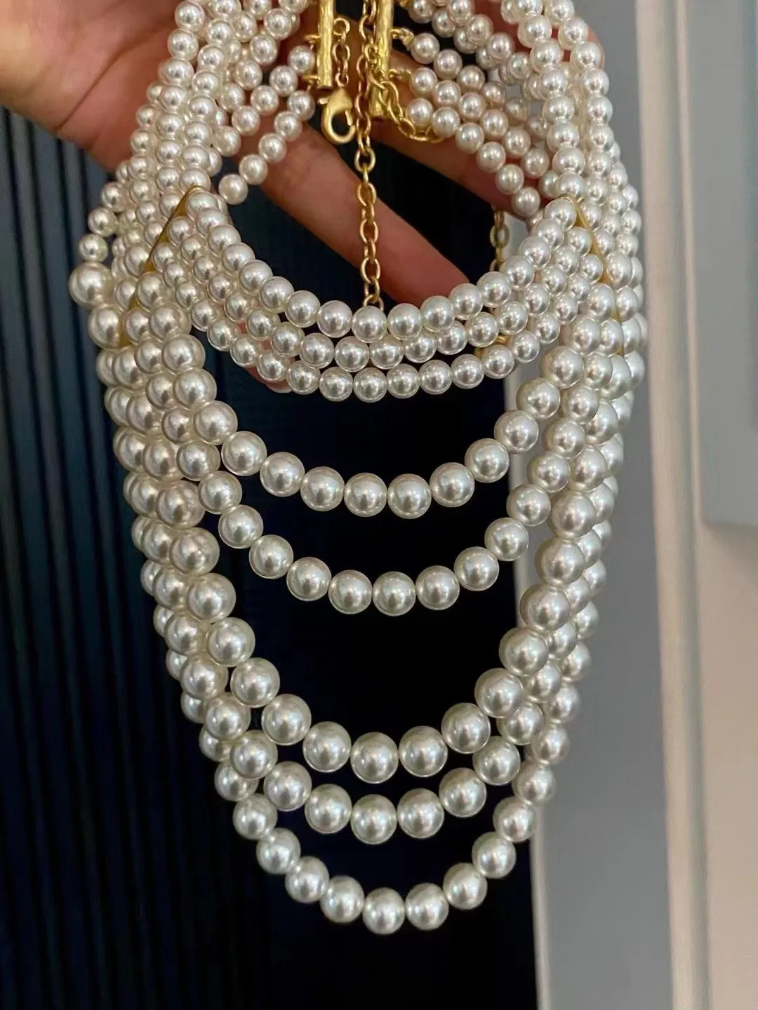 

Retro style personality trend fashion court exaggerated atmosphere multi-layer pearl necklace