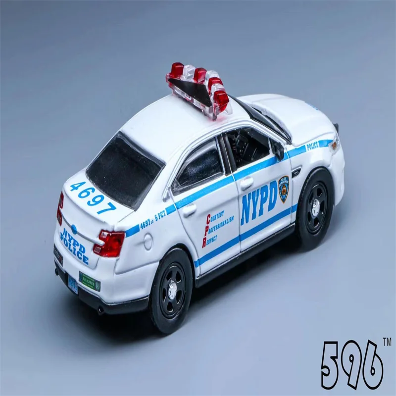 Jiaxin 1:64,596 Ford Taurus NYPD Police Interceptor alloy car model display a child\'s gift