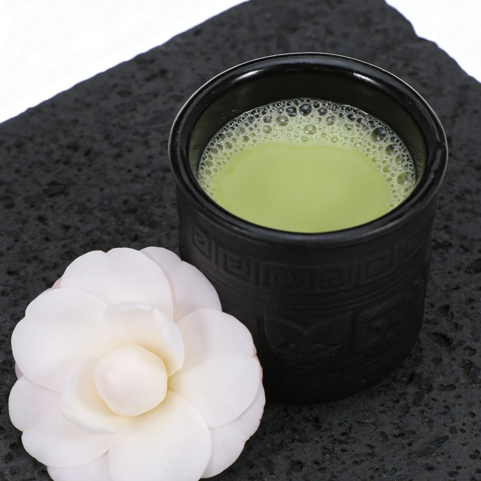 80Ml Small Tea Bowl with Unique Magpie Design Ornamental Iron Mug for Chinese Traditional Tea Ceremony Drinkware Collection
