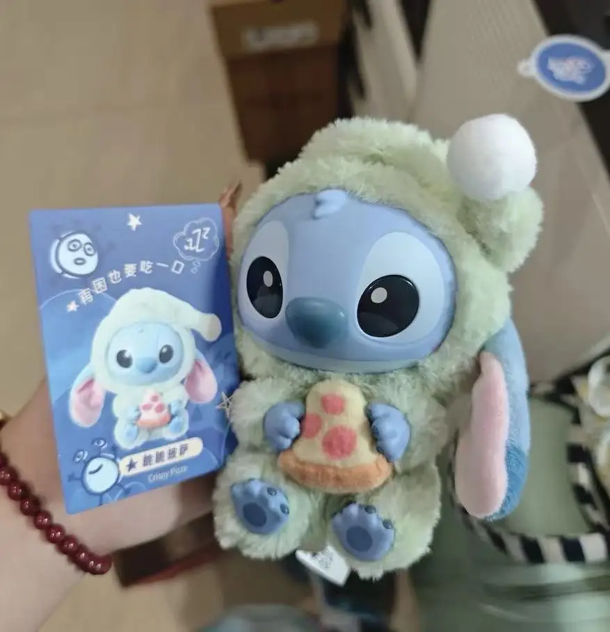 

Подлинная Лило и Стич, ешьте что-то перед сном, слепая коробка, плюшевая кукла, милая пижама, стежка, детская игрушка, сумка, подвеска для подарка на день рождения