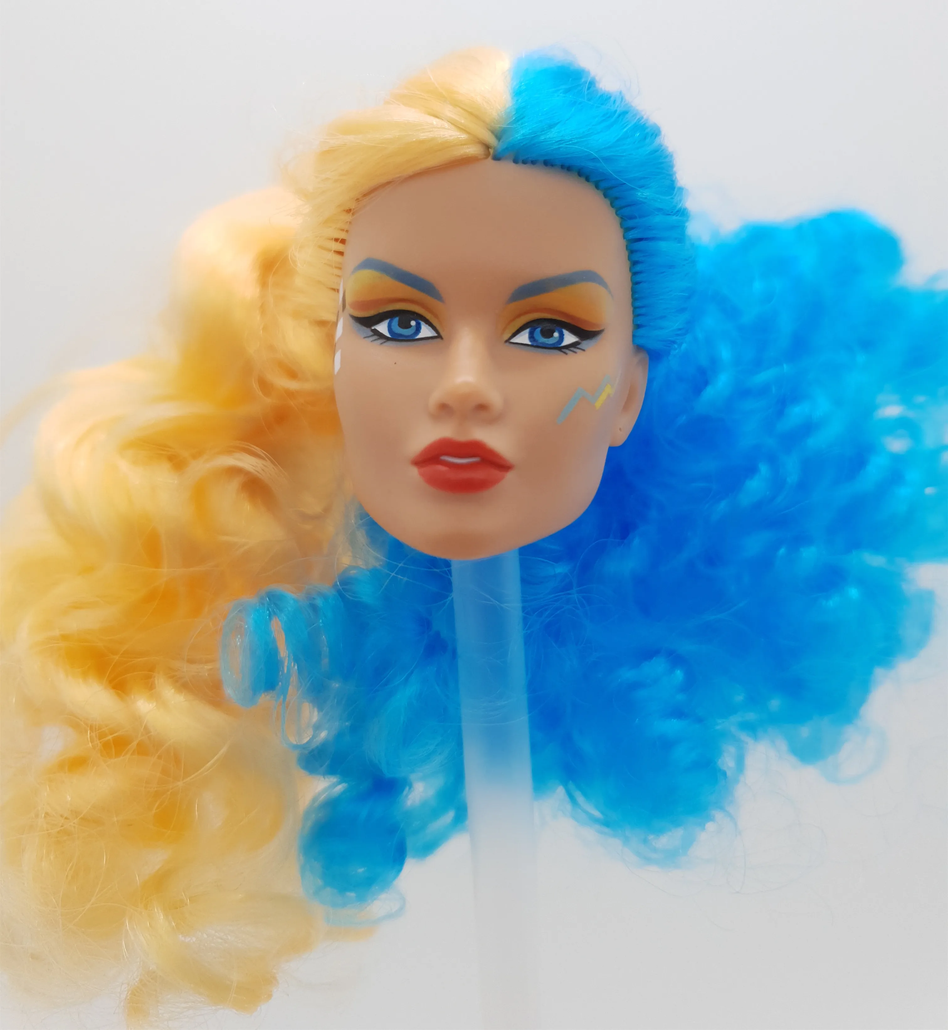 

Модная кукольная голова Fashion Royalty Jem And The Holograms с пророщенными волосами, масштаб 1/6, Integrity Doll