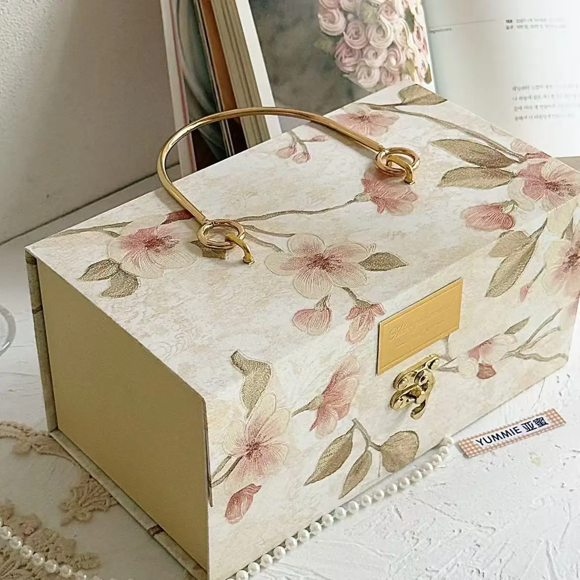 Thicken Multicolored Metal Handheld Gift Box Wedding Bridesmaid Gift Bags Valentine's Day Gift Boxes Luxury Scarf Packaging Bags
