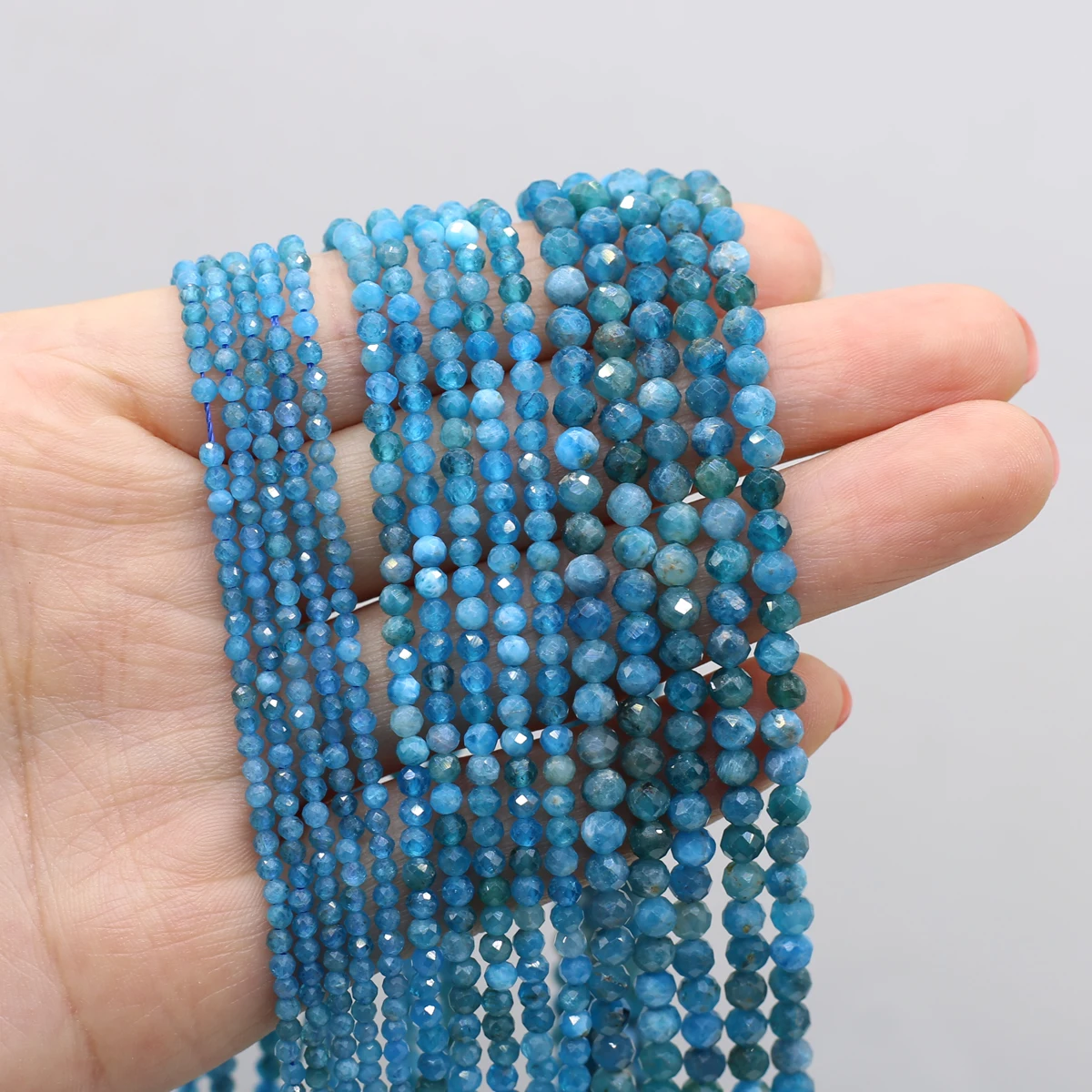 Natural Stone Faceted Beaded Round Shape Apatite Stone Gemstone Loose Beads for Jewelry Making Diy Necklace Bracelet Accessories