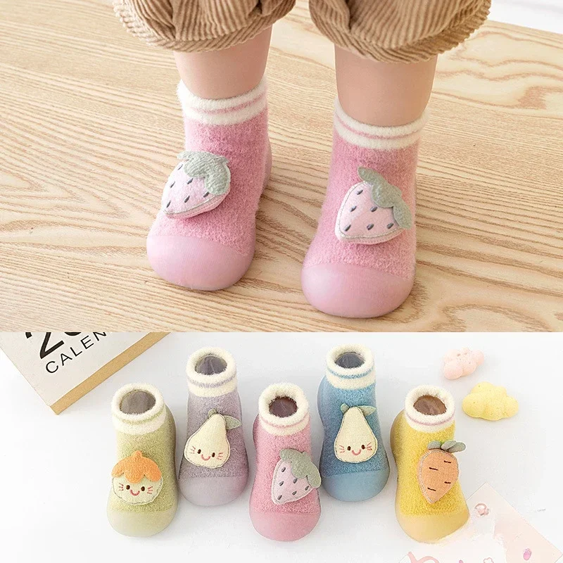 New Baby Toddler Shoes Soft Bottom Baby Autumn And Winter Coral Velvet Small Children's Padded Thickening Warm Socks Shoes