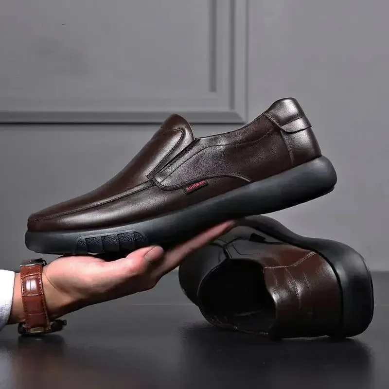 Men's Loafers Fashion Casual Soft Leather Shoes Comfort Soft Sole Driving Shoe Light Walking Flats Moccasins Cheap Shoes for Men