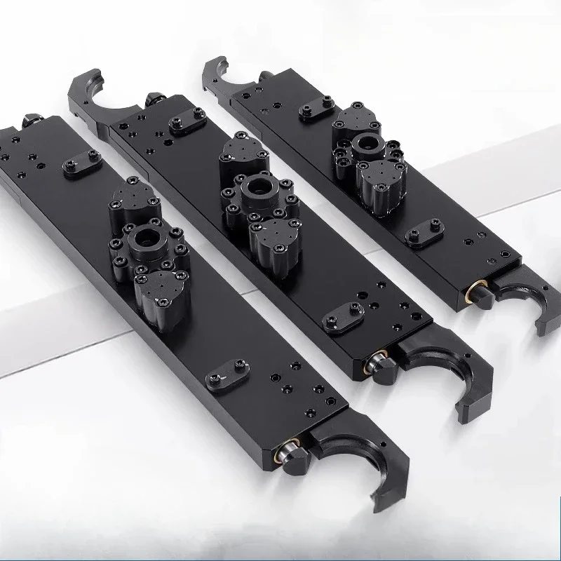 

Аксессуары для инструментального магазина обрабатывающего центра с ЧПУ