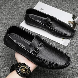 Moccasins Slip on Men's Flats Fashion Men Boat Shoes Male Driving Shoes Hombre High Quality Leather Loafers Men Casual Shoes