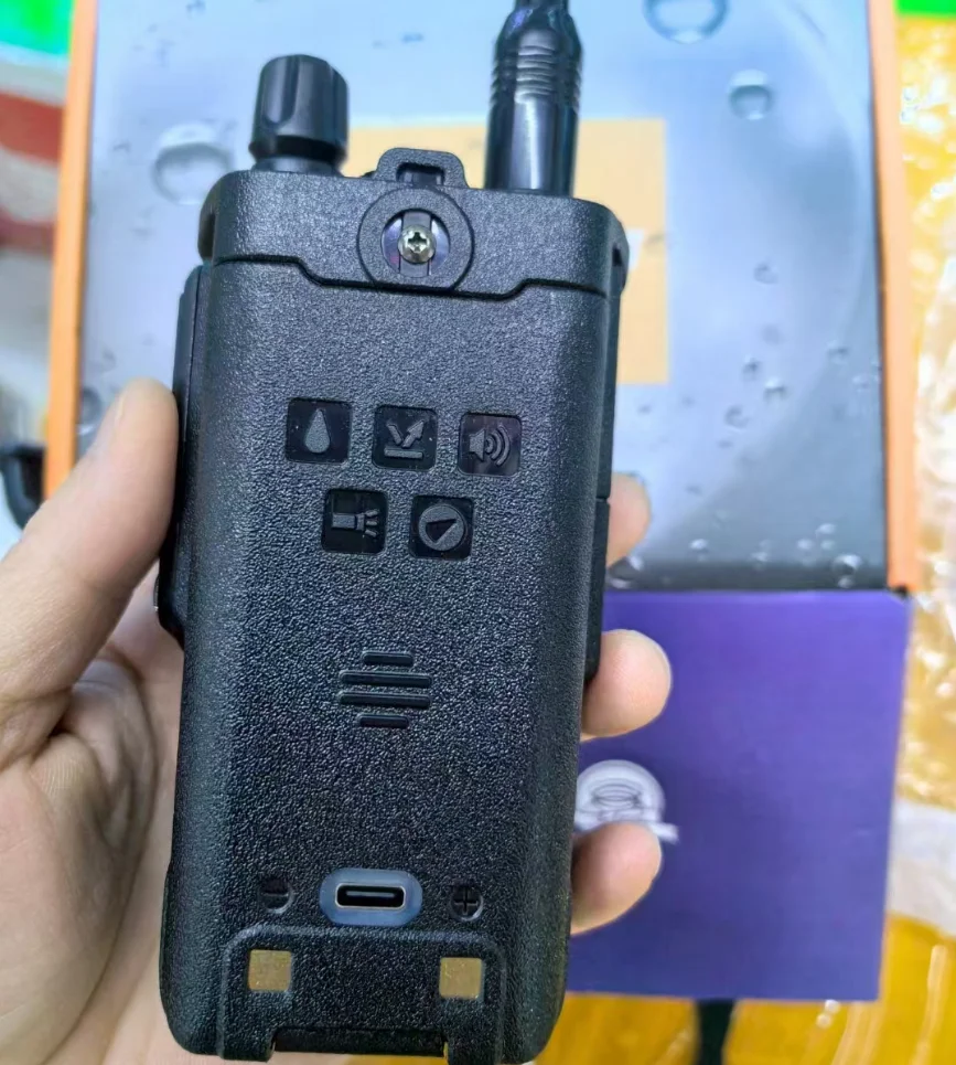 Baofeng UV-9R PRO 8W Tri-Power Dual Band Rádio em dois sentidos à prova d'água Walkie Talkie