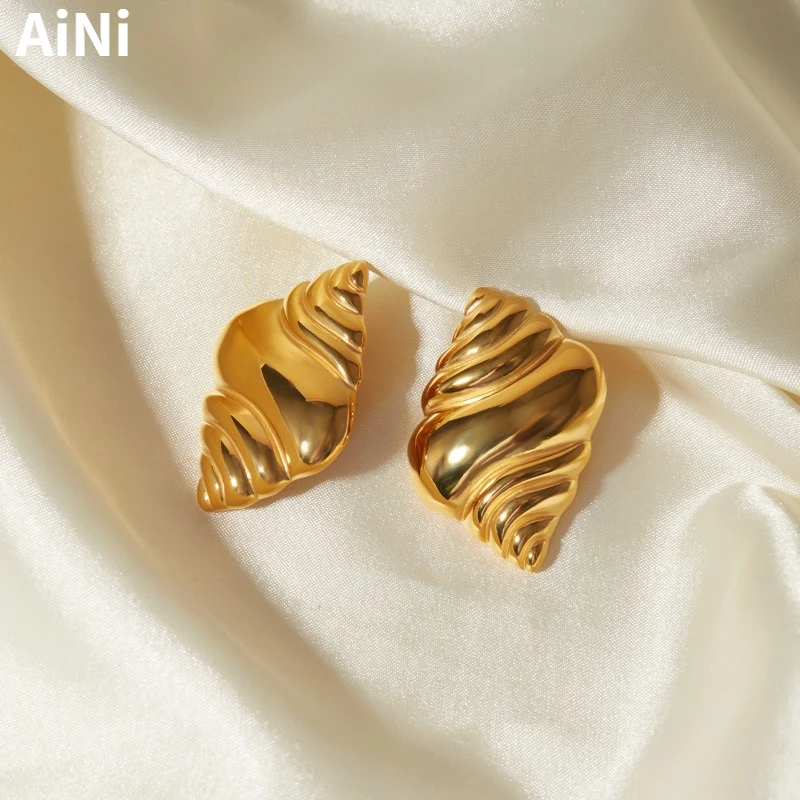 

Modern Jewelry Popular Style Conch Shape Stud Earrings For Women Party Gifts Simply Design Ear Accessories 2024 Trend New