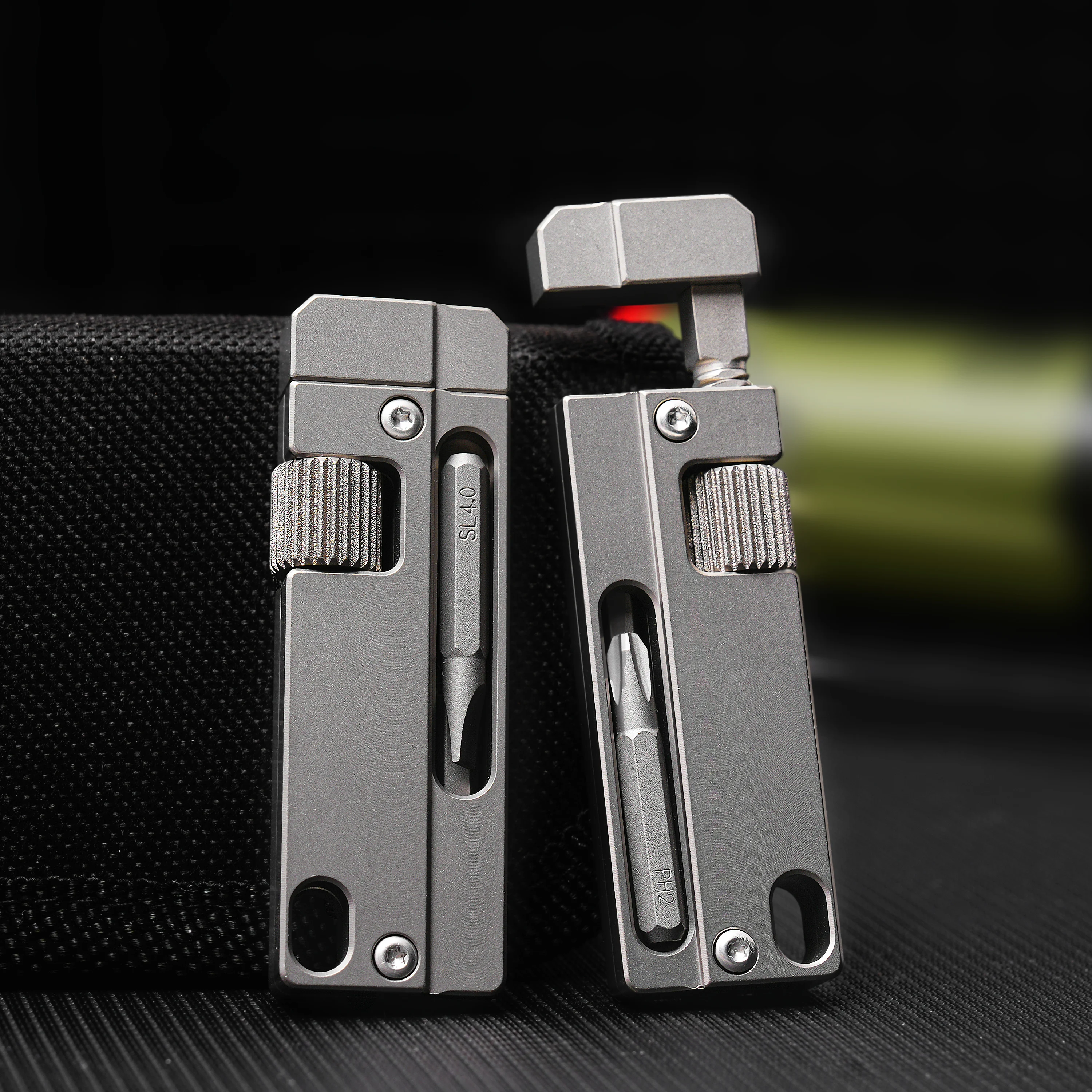 

TGZUO Titanium Alloy Wrench And Screwdriver Small EDC Multifunctional Tool Outdoor Portable Pocket Tool New Metal Gray