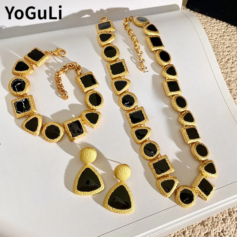 

Fashion Jewelry Vintage Temperament Geometric Splicing Color Necklace Earrings For Women Female Gifts Simply Design Accessories