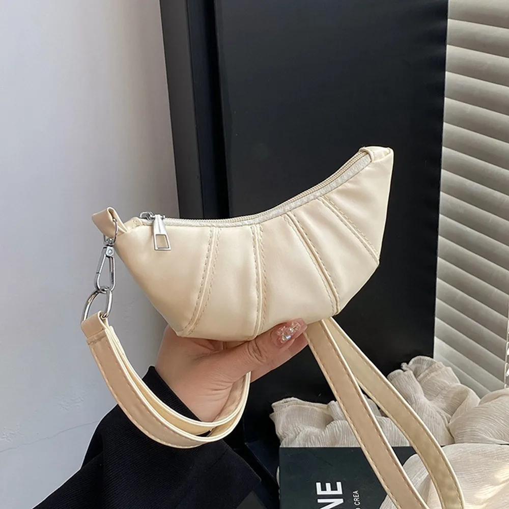 Elegant PU Leather PU Croissant Bag Silver Purse Lanyard Wallet Cute Korean Style Hanging Neck Coin Purse Shopping